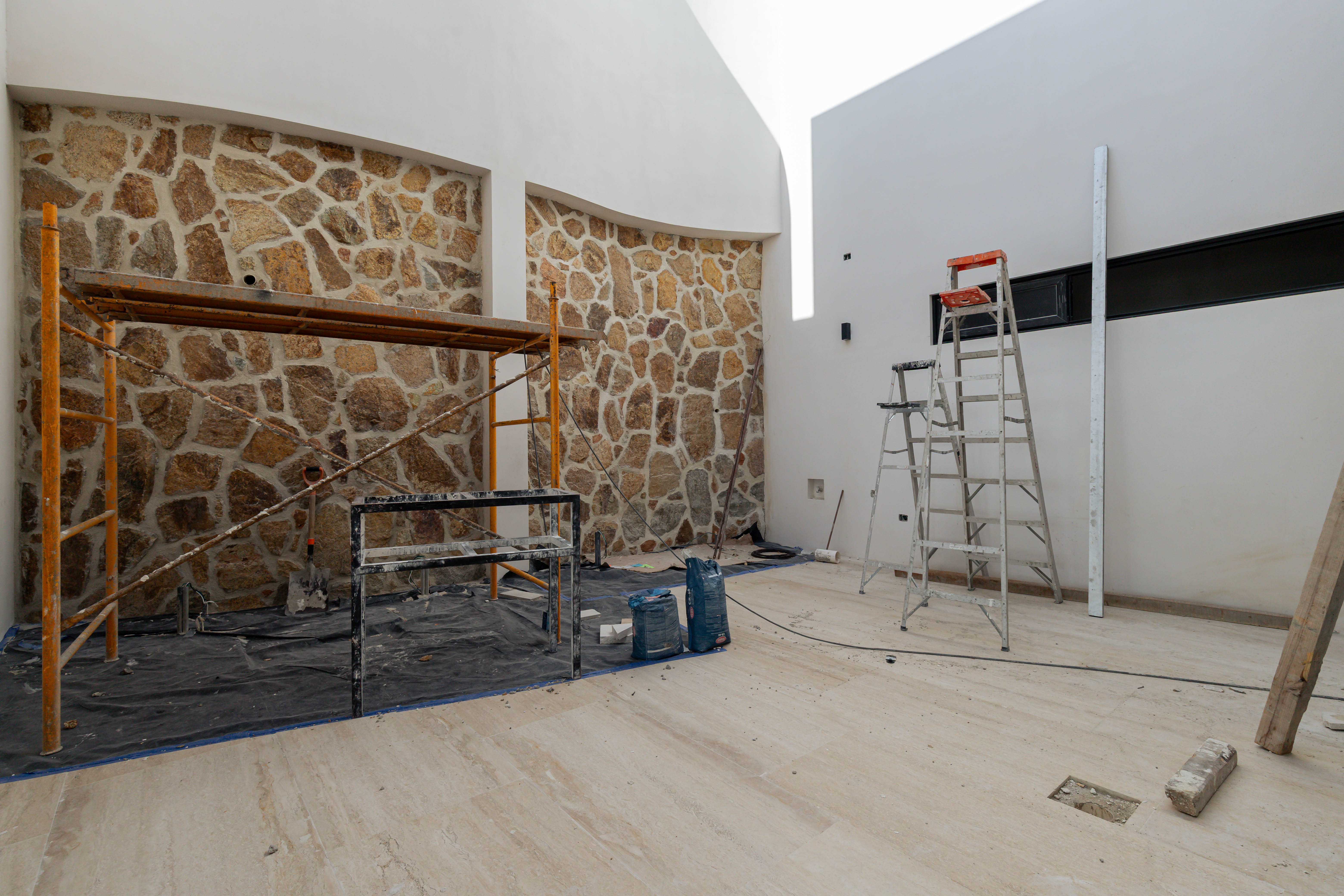 Villa Sundream — Detalle de acabado en cantera